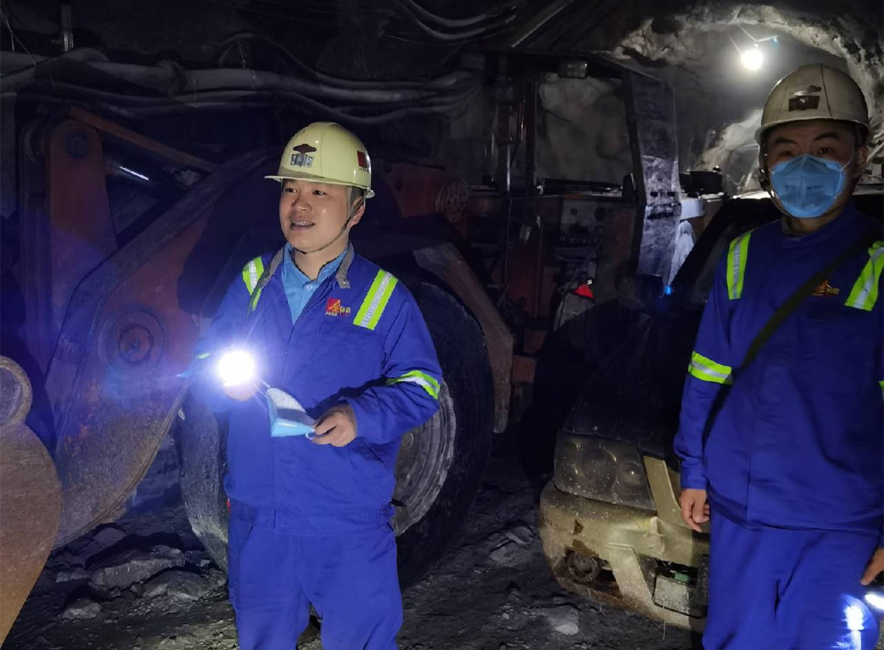 1651912903159367.png 銀山.png